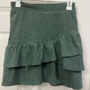 NWT- women’s fall skirt